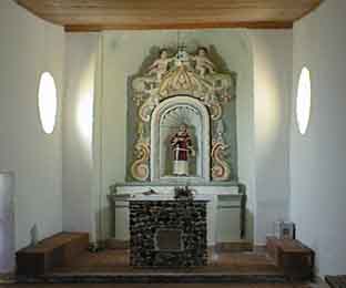 interno e altare